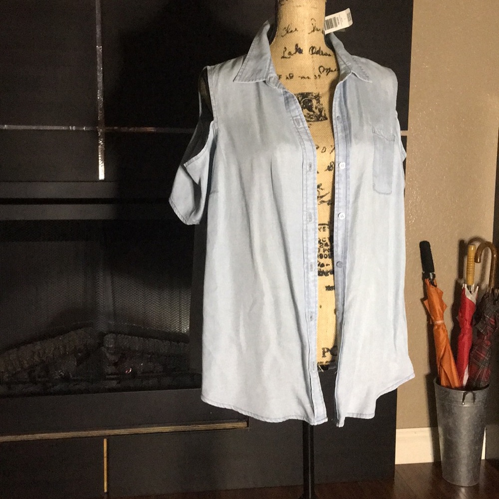 TORRID TOP